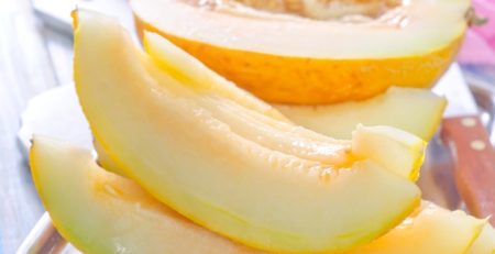 Польза дыни для здоровья и красоты