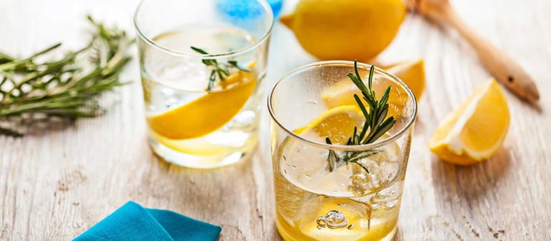 04-lose-weight-at-desk-flavored-water Как похудеть без диет